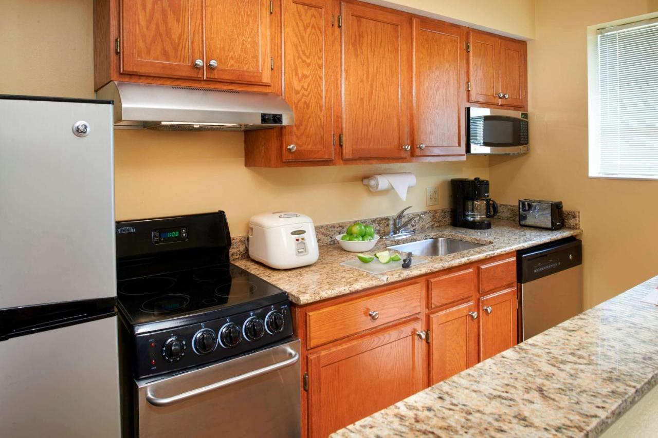 Sonesta Simply Suites Detroit Novi Exteriör bild