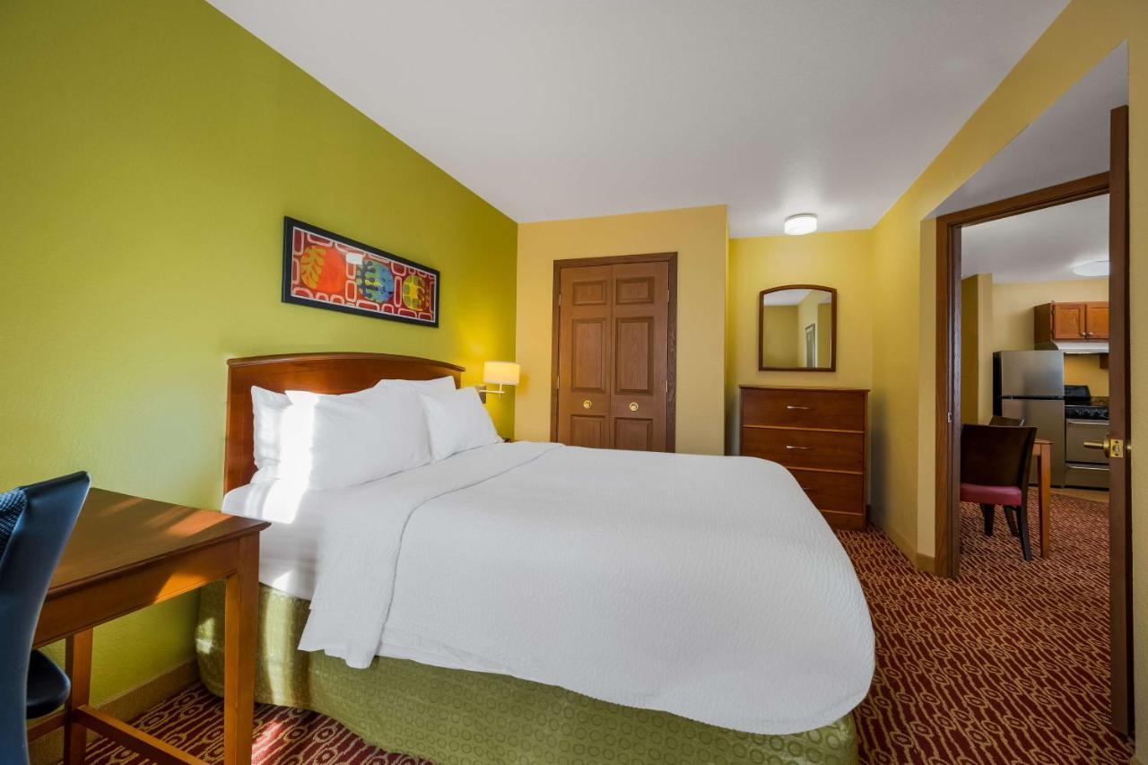 Sonesta Simply Suites Detroit Novi Exteriör bild