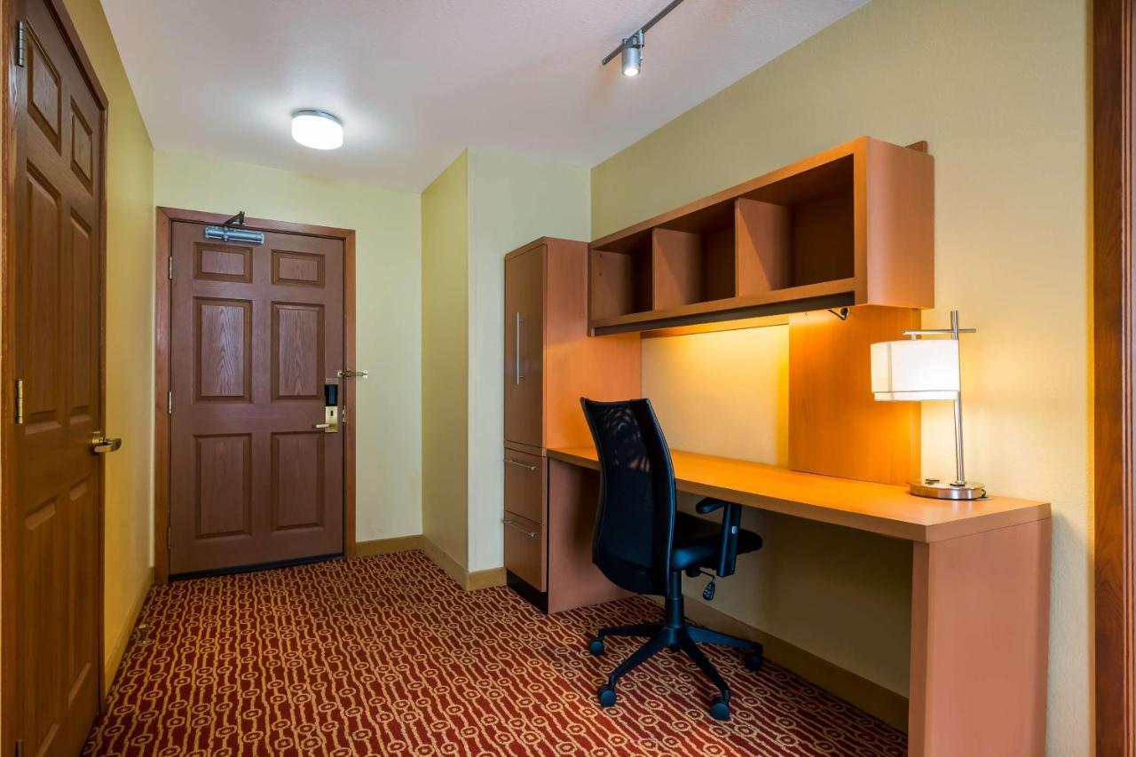 Sonesta Simply Suites Detroit Novi Exteriör bild