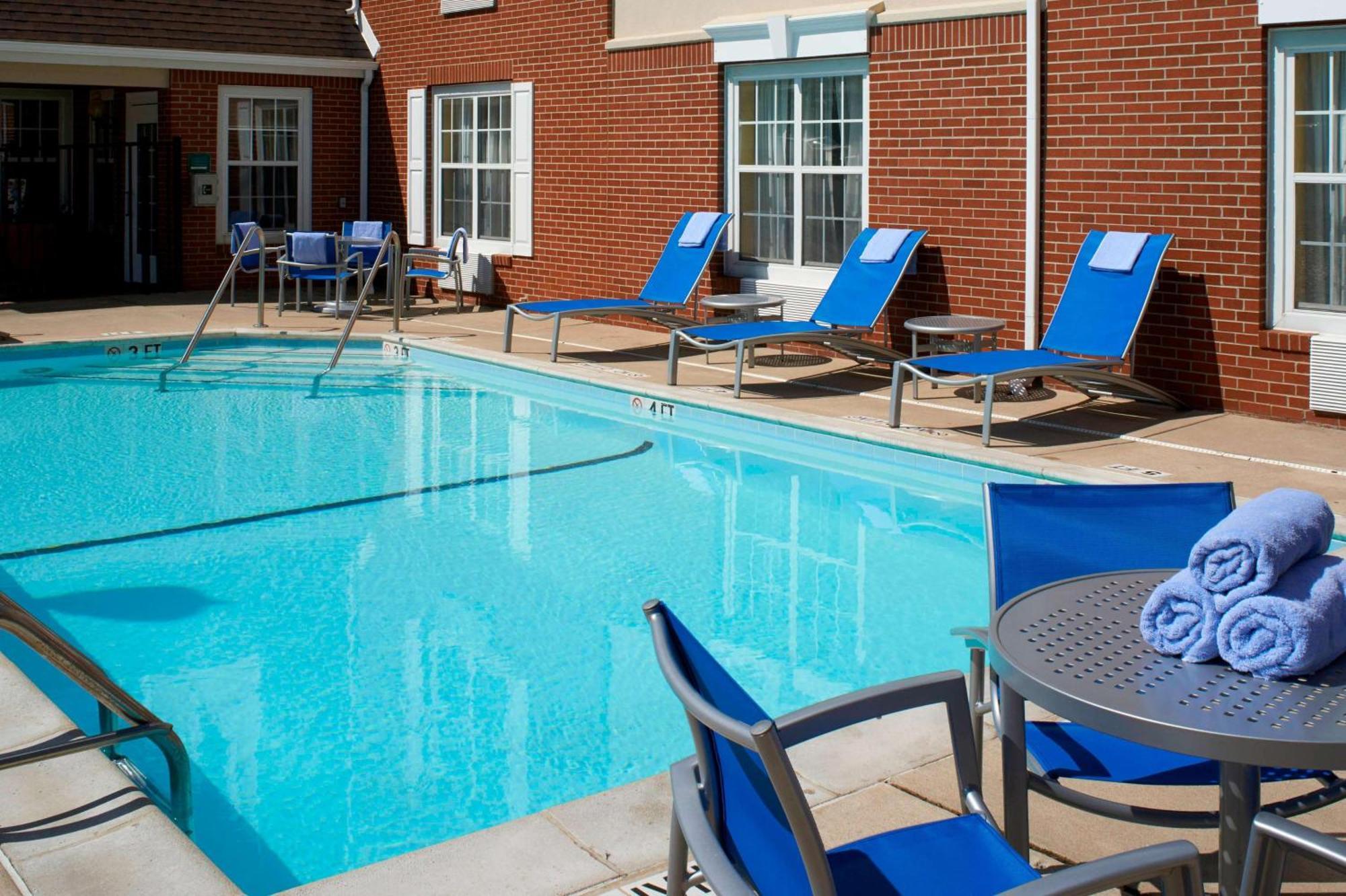 Sonesta Simply Suites Detroit Novi Exteriör bild